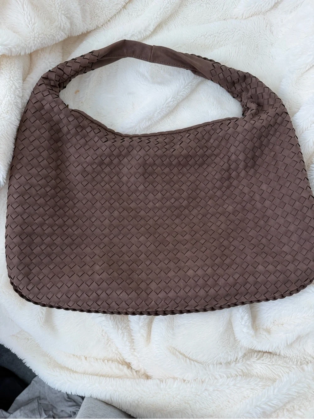 Woven Suede Shoulder Hobo Bag - Brown